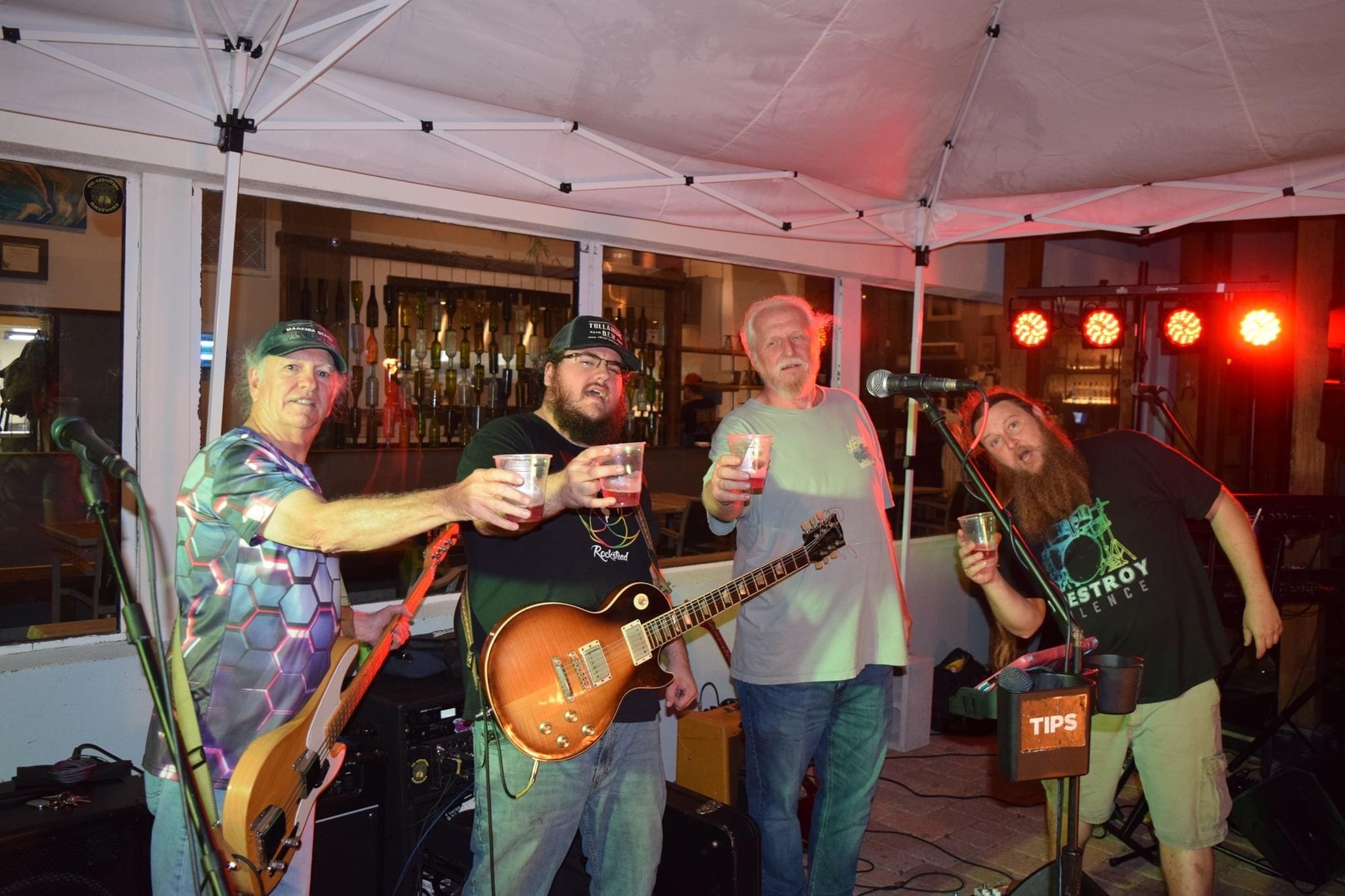 The GreenTree Brothers live photo 1